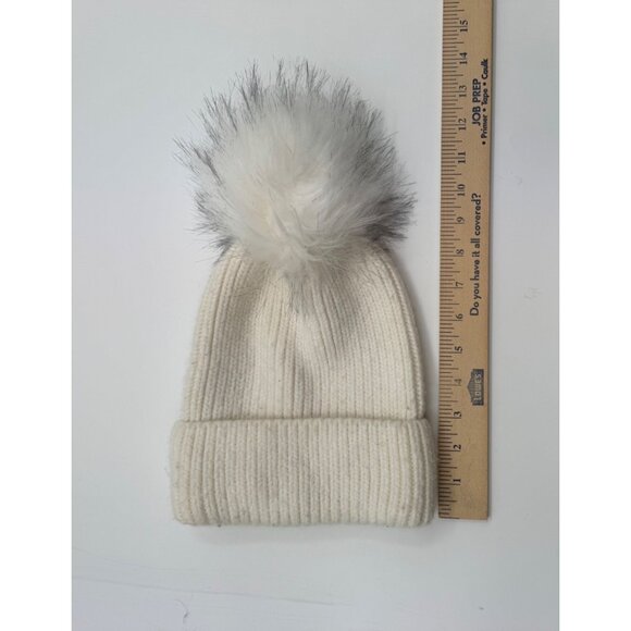 Norla Canada White Knit Beanie Hat With Faux Fur Pom - Picture 6 of 6